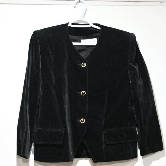 Brand is Mannequin Mr Jax Size 8 Ladies black suede Made in Canada - Picture 1 of 7